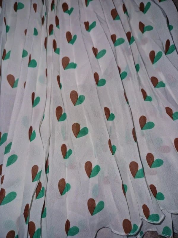 Angelababy Size 12 Angelababy white chiffon midi dress with hearts and pleated skirt