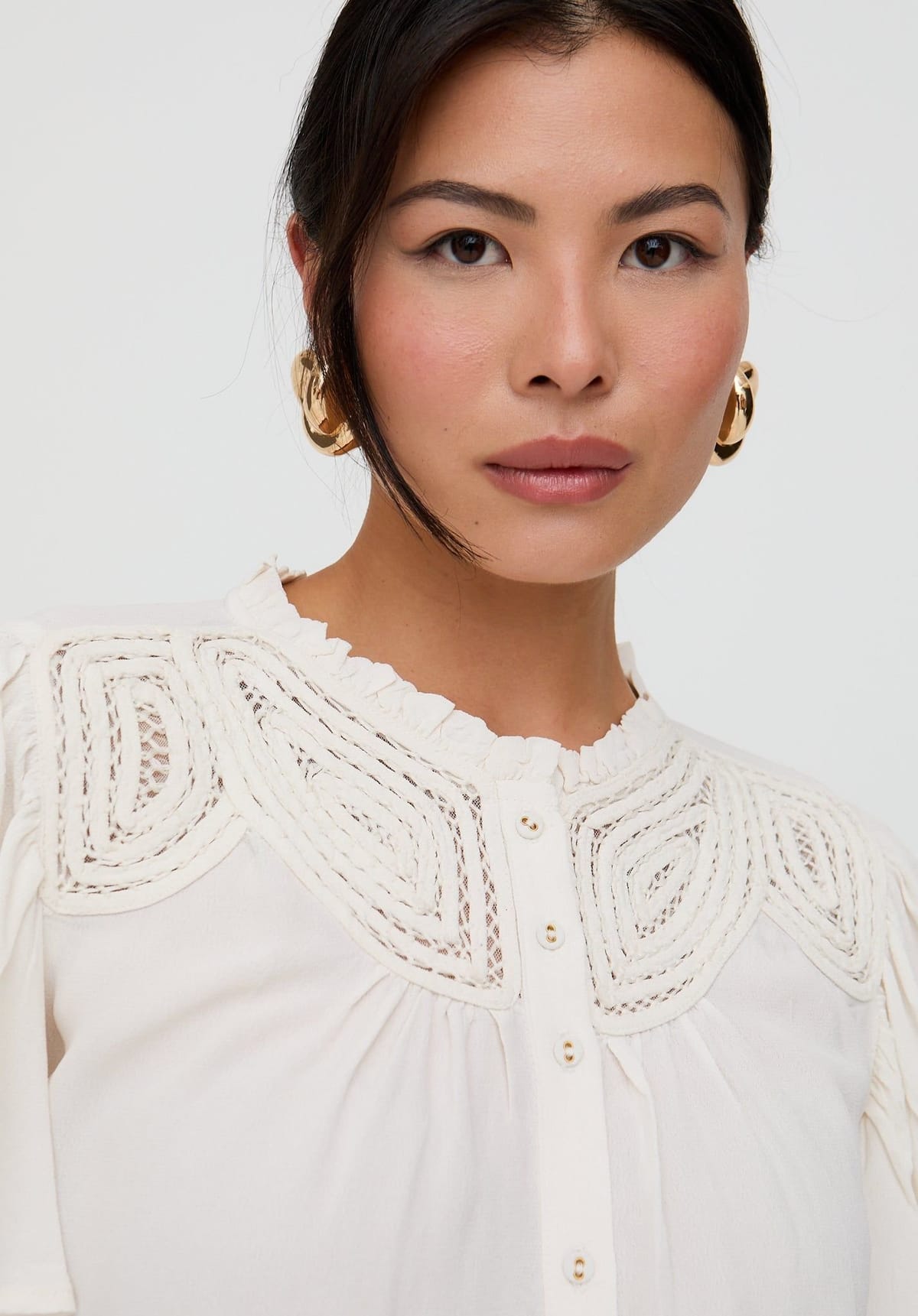 Lily and Lionel Lily and Lionel Women's Kew Lace Insert Angel Sleeve Shirt In Cream in Ecru - 1