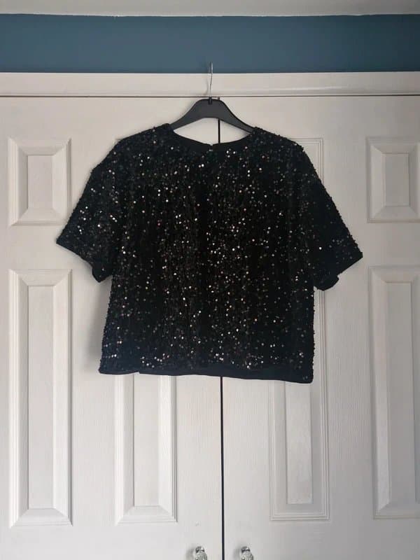 New Look Black sequin tshirt