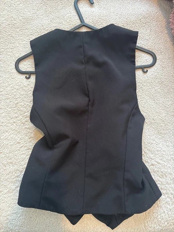 ASOS Design Black waistcoat