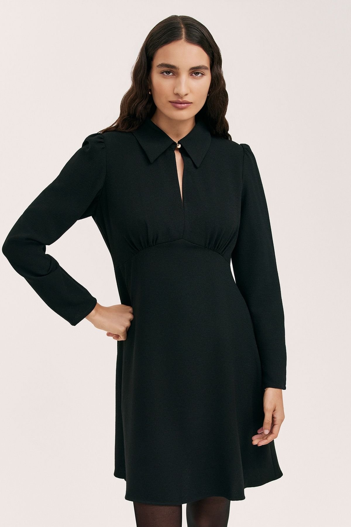 Finery London Finery London Women's Sabine Long Sleeve Collared Short Dress in Black - 4