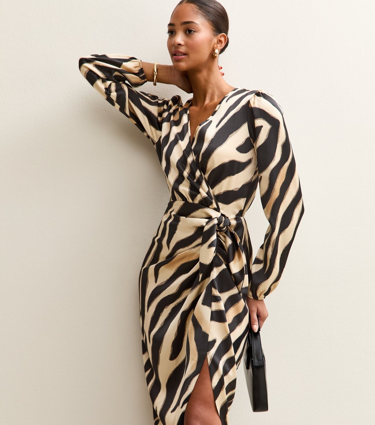 New Look Women's Black Zebra Print Satin Tie Waist Midi Dress New Look - 3