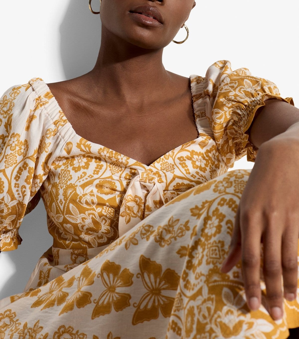 Apricot Women's Yellow Butterfly Print Tie Front Midi Dress Apricot New Look - 4