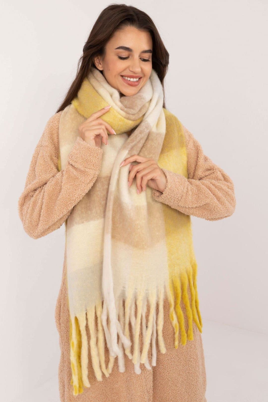 Love Lace Love Lace Yellow Check Polyester Scarf with Tassels