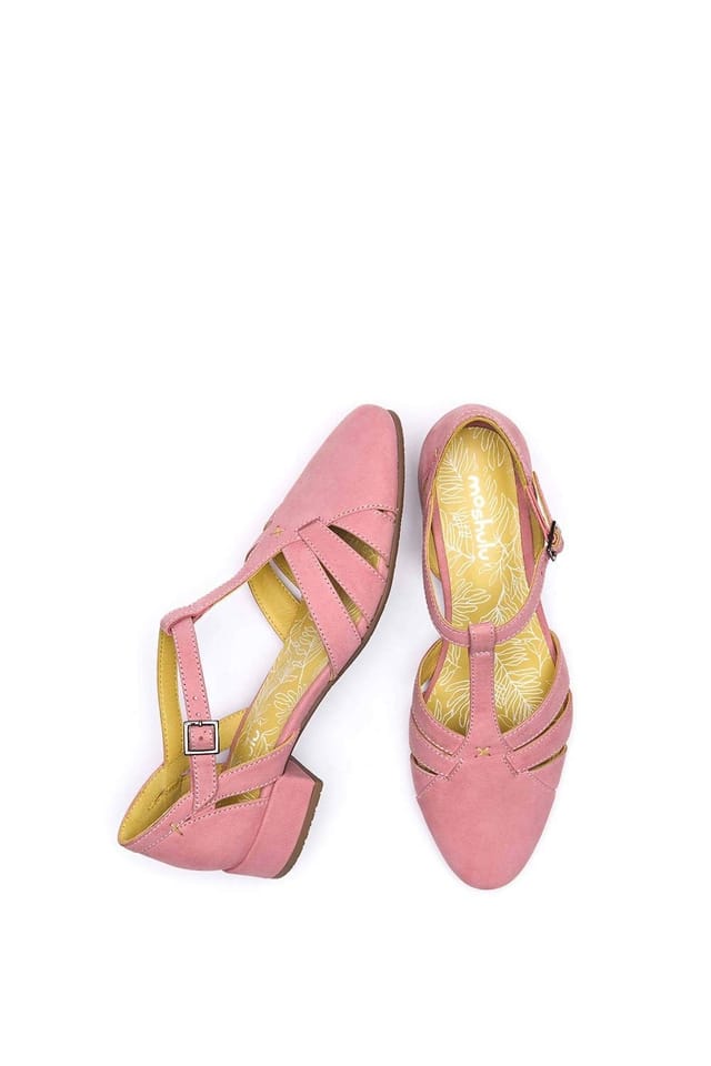 Moshulu Moshulu Women's 'Sayuri' Vintage Style Shoes in Pale Pink - 2