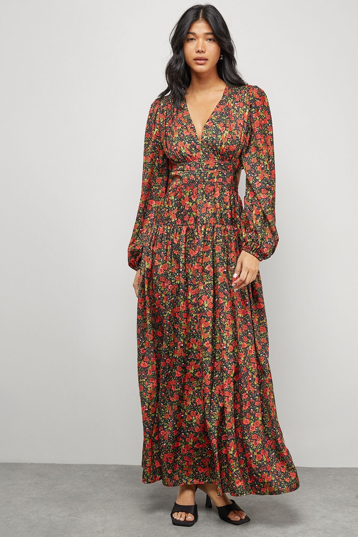 Warehouse Warehouse Women's Premium Satin Open Back Maxi Dress in Floral - 2