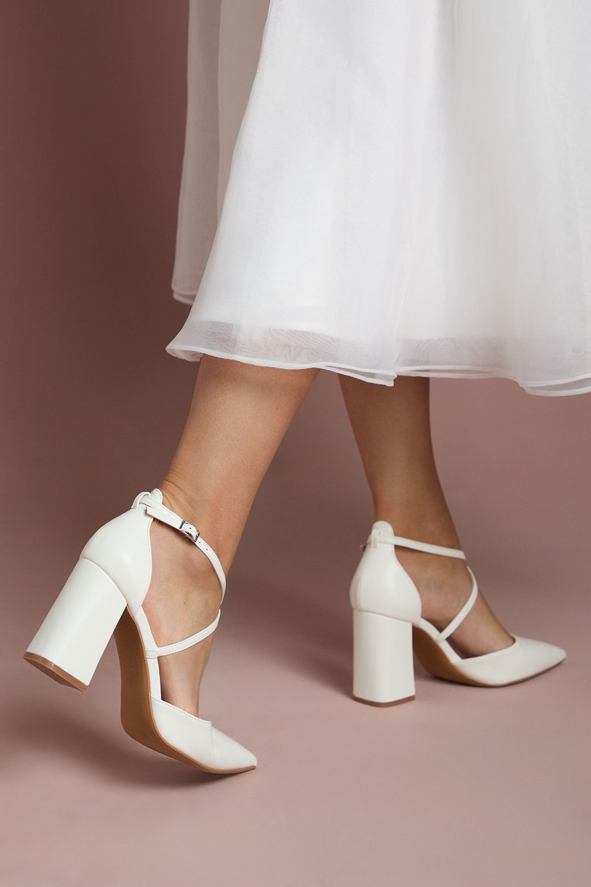 Coast Coast Women's Treat Faux Leather Cross Strap Pointed Block Heel Court Shoes in White - 4