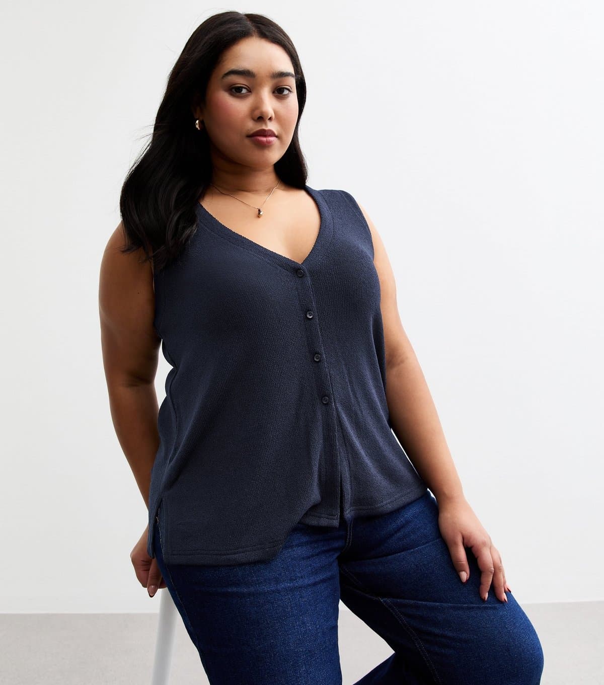New Look Women's Plus Size Navy Button Through Knit Vest Curves New Look