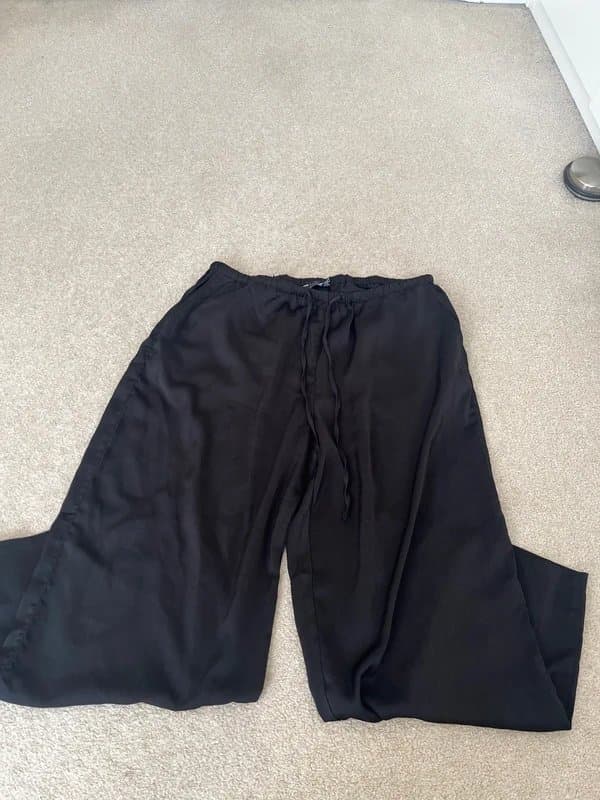 ASOS Design ASOS design petite black satin style trousers size 12