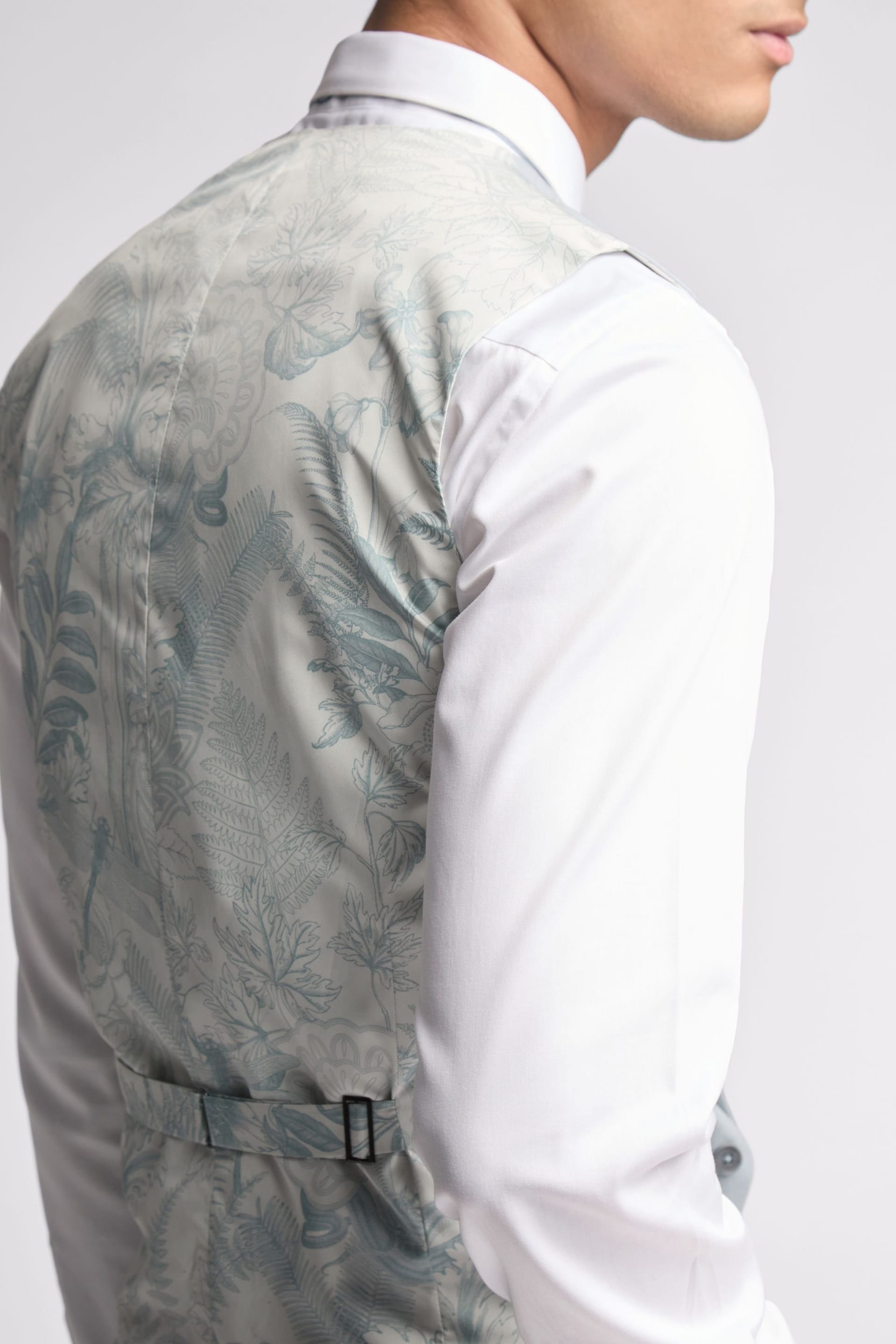 Ted Baker Ted Baker Men's Heath Slim Fit Sharkskin Waistcoat in Blue - 4