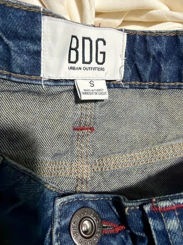 Urban Outfitters BDG urban outfitters mini denim cargo skirt size S