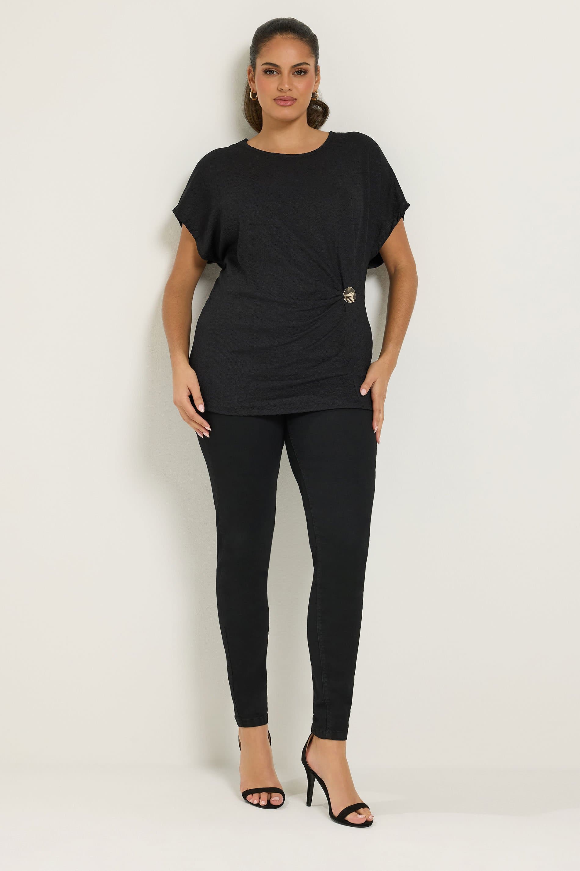 Yours Plus Size Black Grown On Sleeve Top