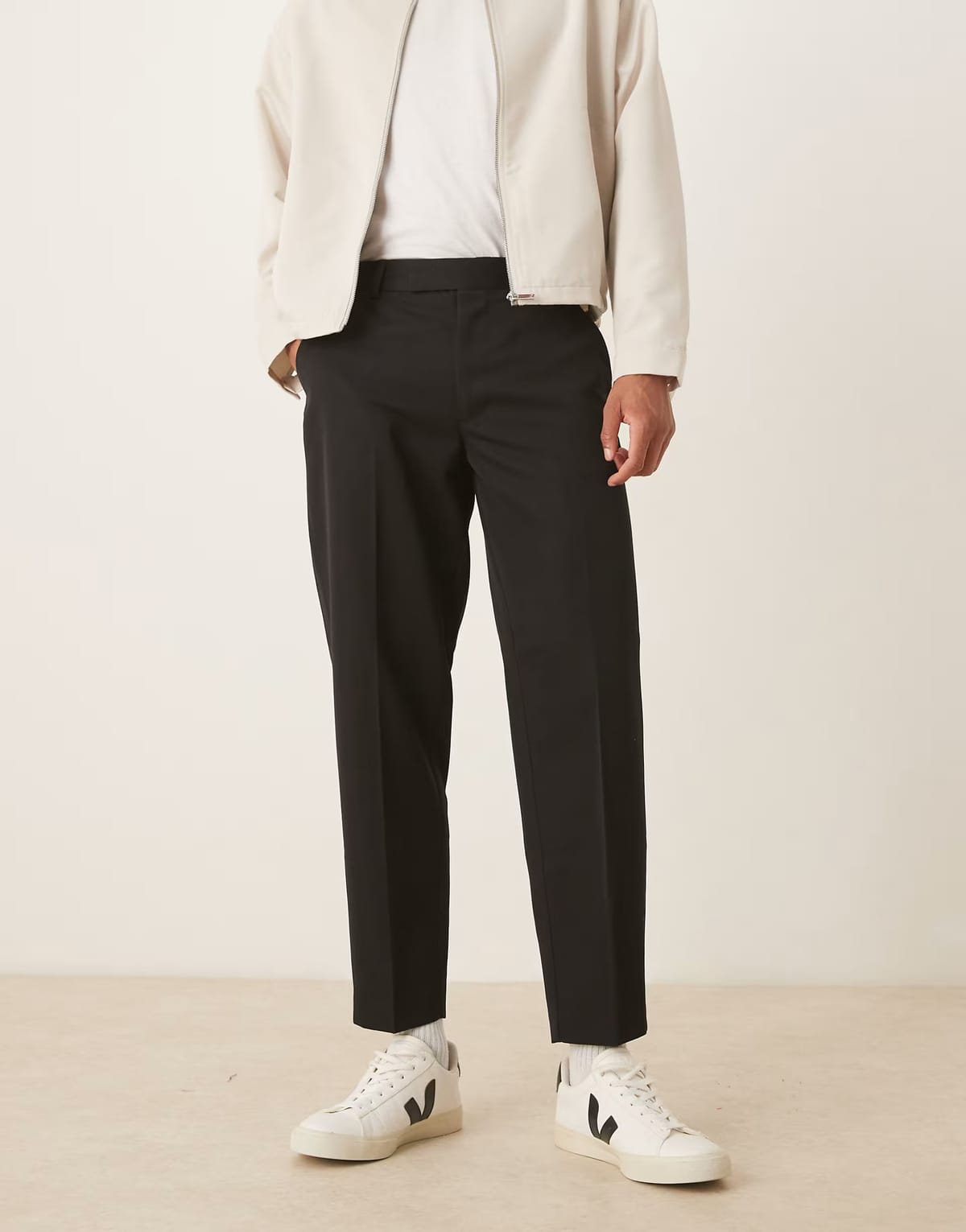 ASOS ASOS DESIGN smart oversized tapered fit trousers in black - 1