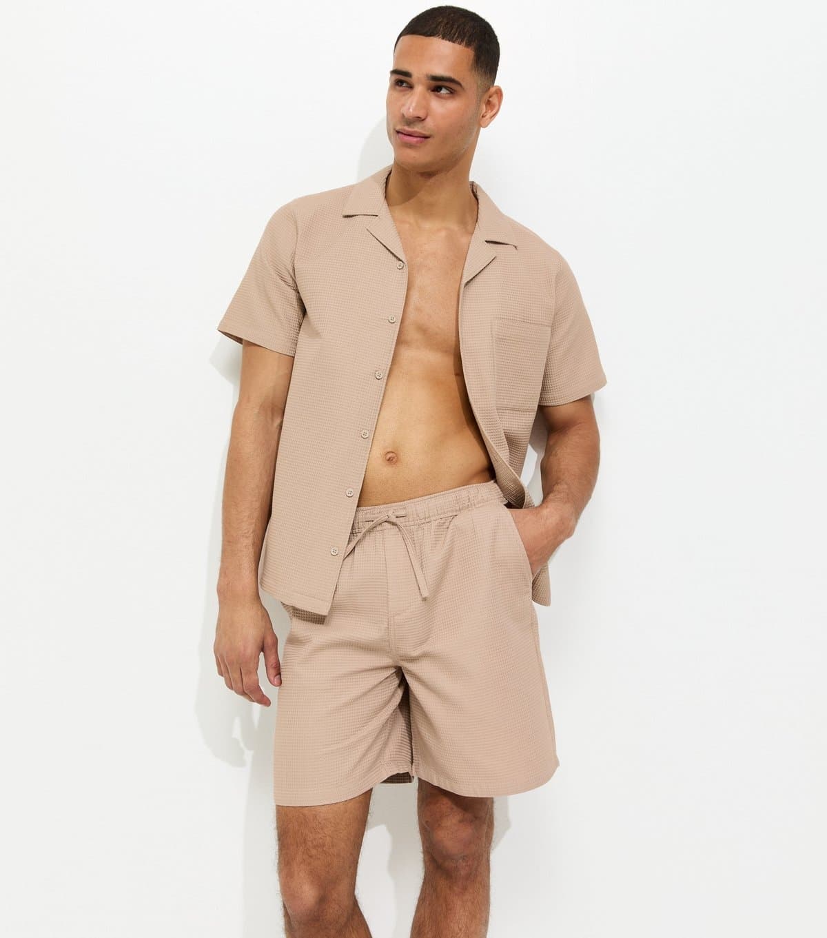 New Look Men's Stone Relaxed Waffle Drawstring Shorts New Look