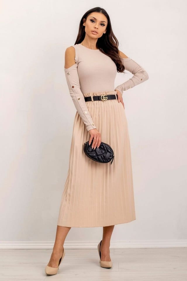 Love Lace Love Lace Women's Fitted Long Sleeve Ribbed Blouse in Beige - 2
