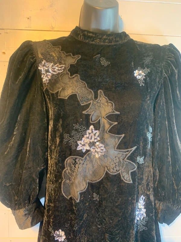 Topshop Topshop Black Velvet Embellished Dress Size 8
