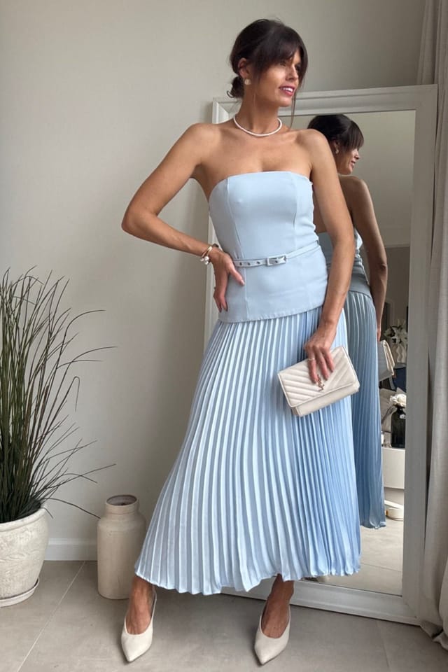 Style Cheat Style Cheat Women's Anna Bandeau Pleated Midi Blue Dress - 2