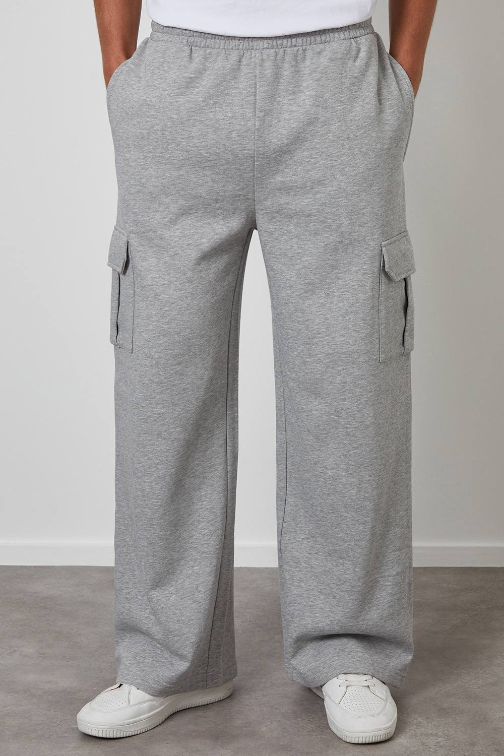 Threadbare Threadbare Men's Wide Leg Cargo Joggers in Light Grey - 1