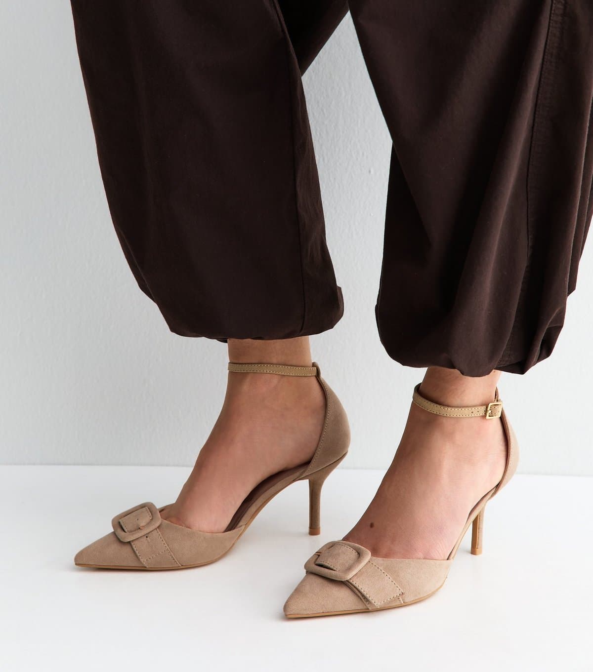 New Look Women's Light Brown Buckle Front Stiletto Open Court Shoes Vegan New Look