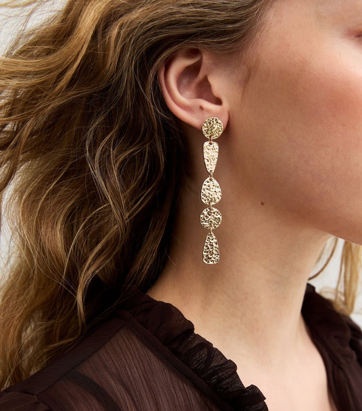 New Look Gold Tone Circle and Oval Beaten Texture Drop Earrings New Look