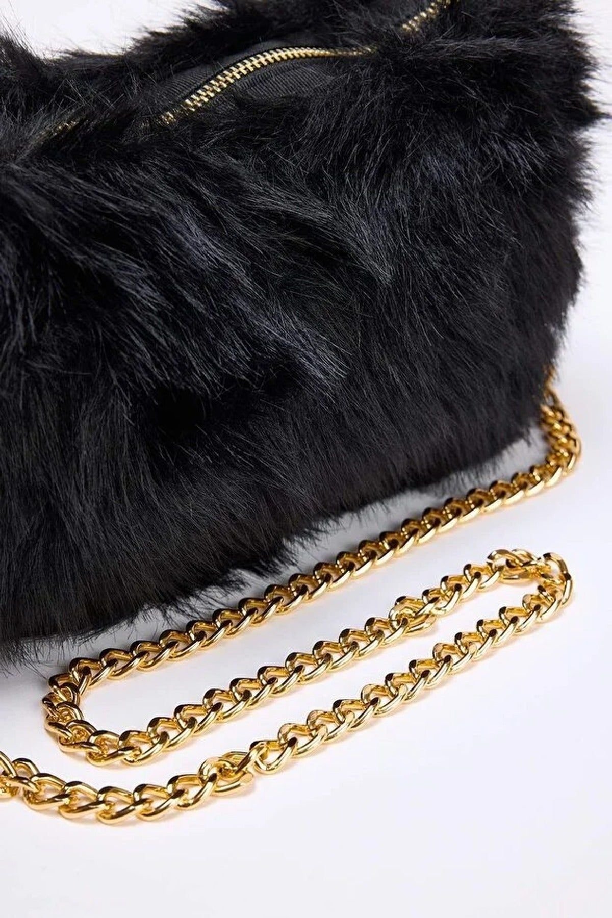 WOVCOR WOVCOR Women's Faux Fur Chain Strap Crossbody Shoulder Bag in Black - 4