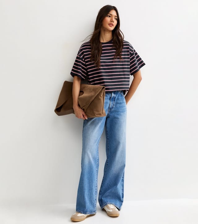 New Look Women's Navy Striped Boxy Crew Neck T-Shirt New Look - 3
