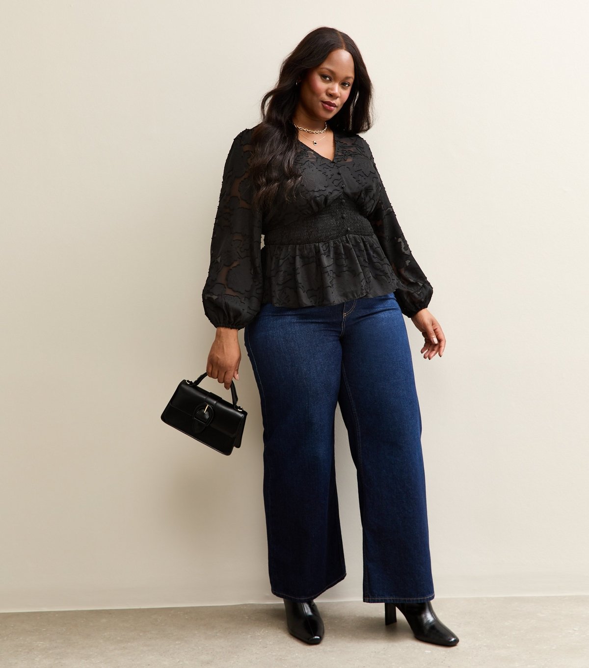 New Look Women's Plus Size Black Floral Jacquard Long Sleeve Blouse Curves New Look - 3