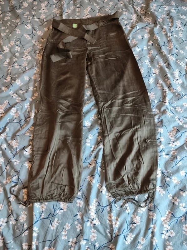 New Look Silk cargo trousers in khaki by new look