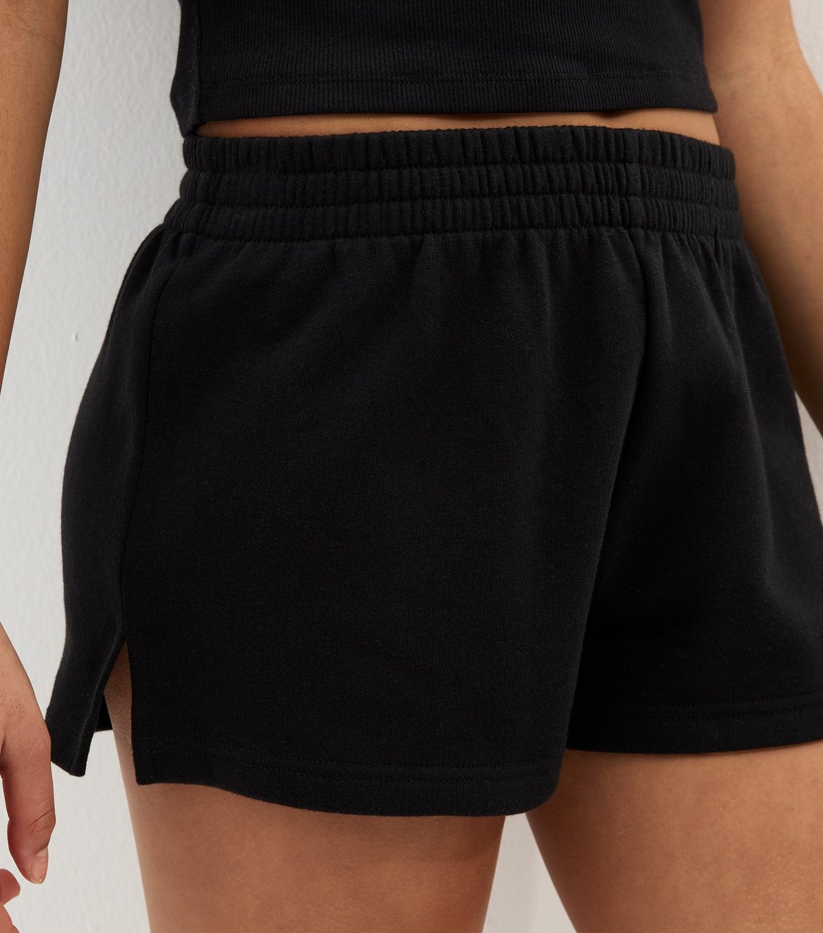 New Look Girls' Black Side Split Running Shorts New Look - 2