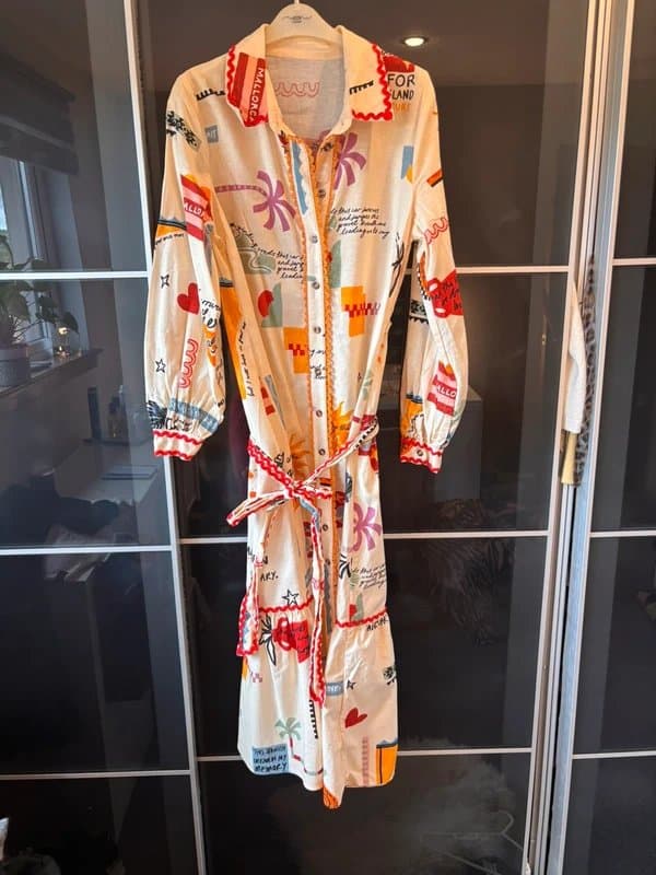 Never Fully Dressed Never fully dressed (Dress )