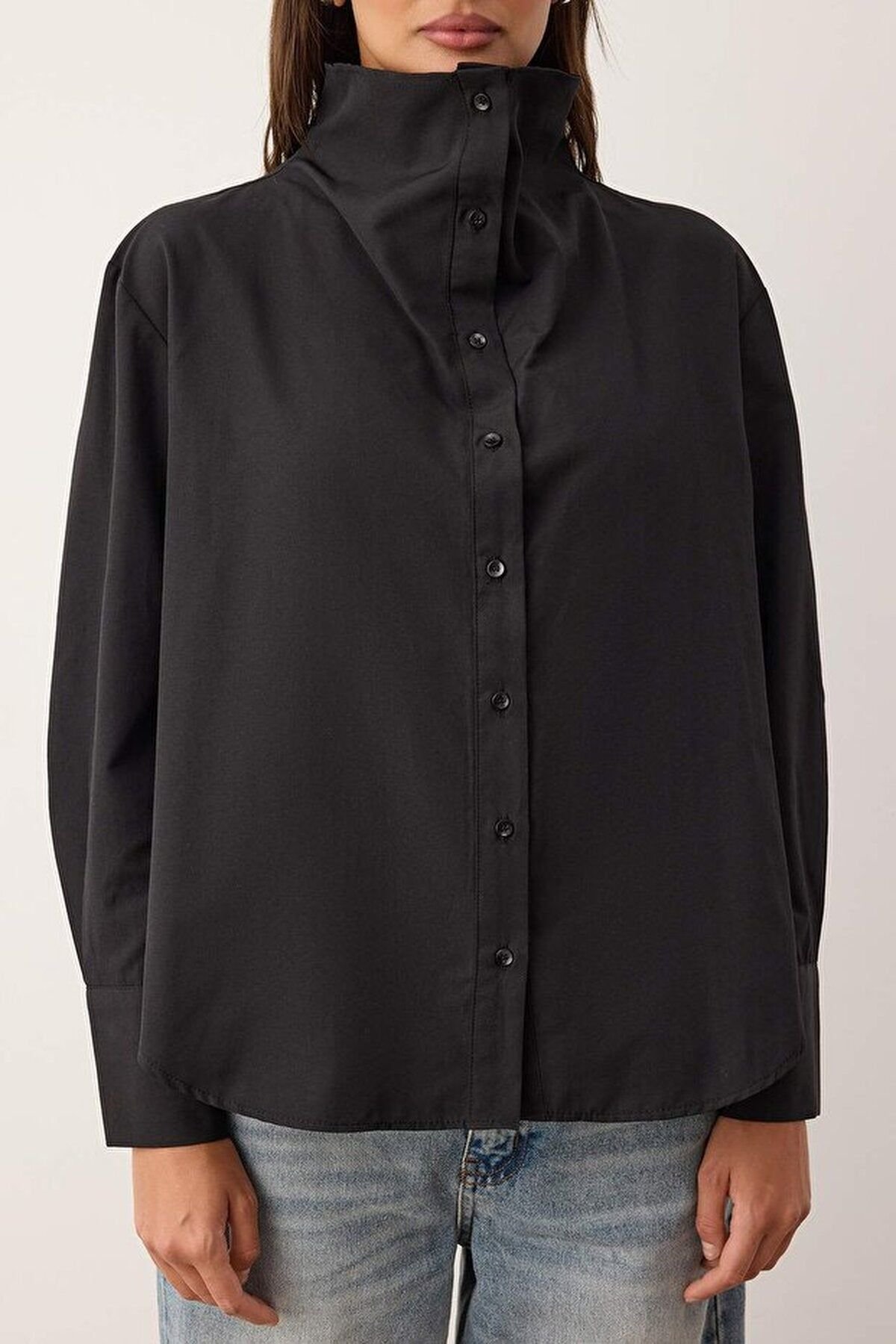 WOVCOR WOVCOR Women's Off-Shoulder Shirt with Collar Detail in Black - 2