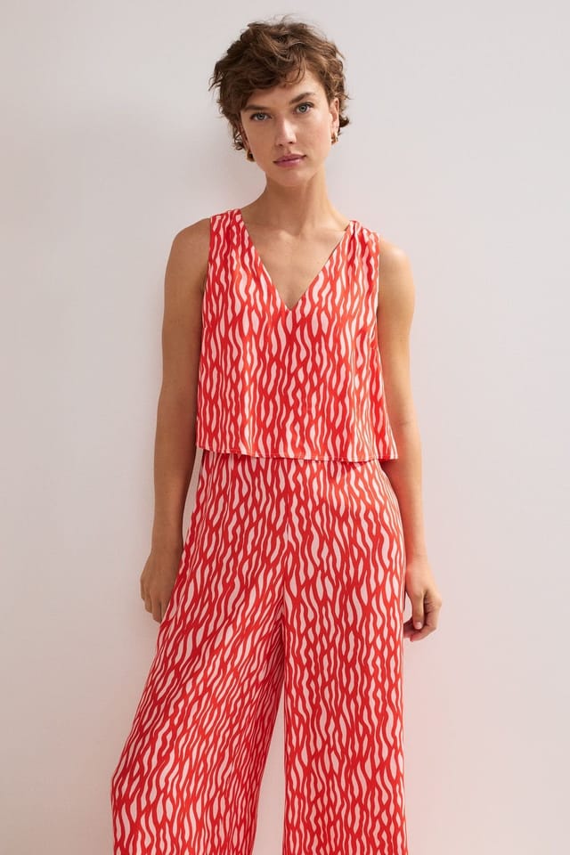 Phase Eight Phase Eight Women's Loren V-Neck Wide Leg Jumpsuit in Pink - 3
