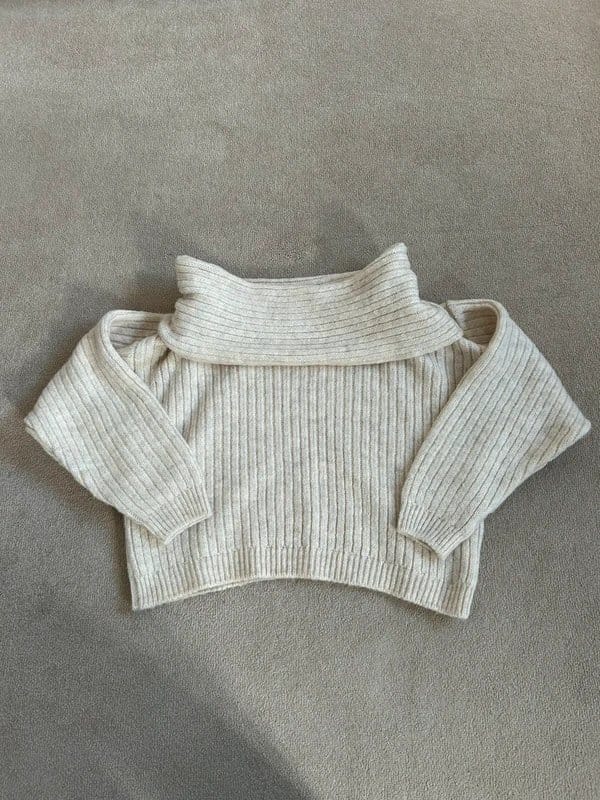 asos design cream oversized knitted off the shoulder jumper