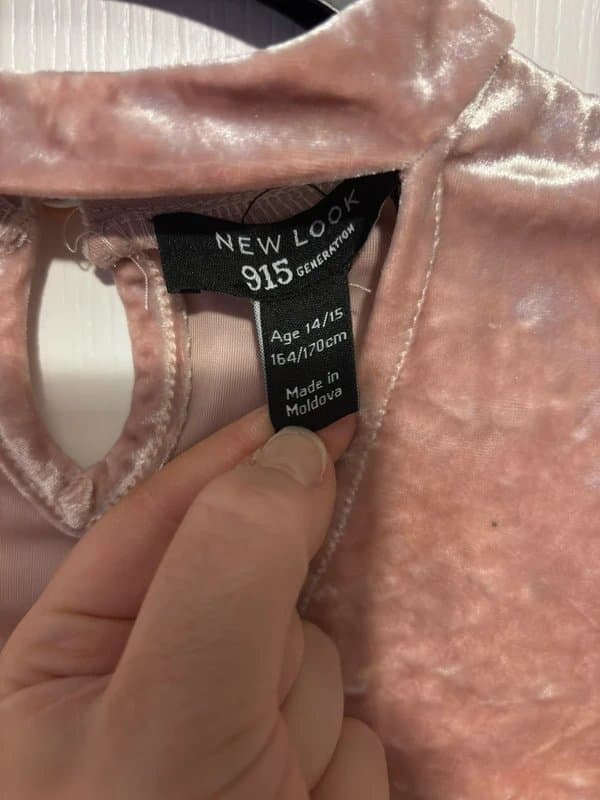New Look Crushed velvet blush top