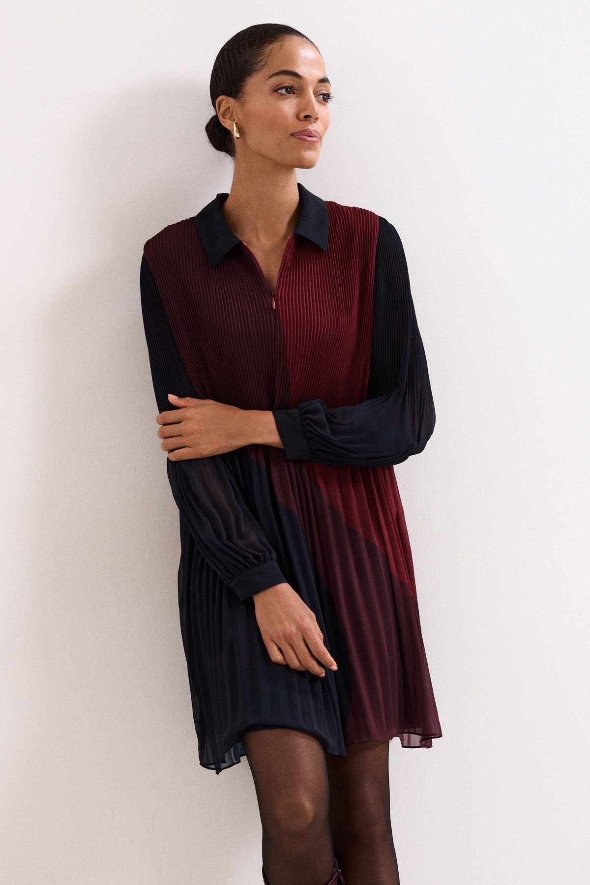 Phase Eight Phase Eight Women's Ella Colourblock Long Sleeve Mini Dress in Dark Pink - 3