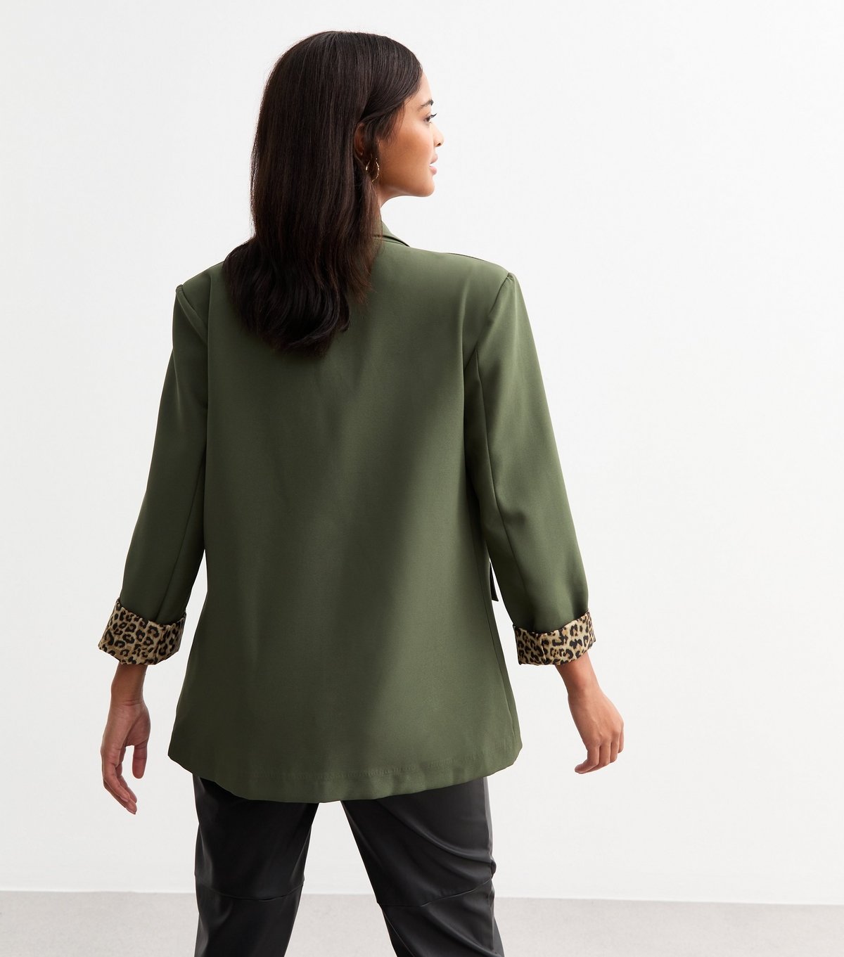 Gini London Women's Green Leopard Cuff Blazer Gini London New Look - 4