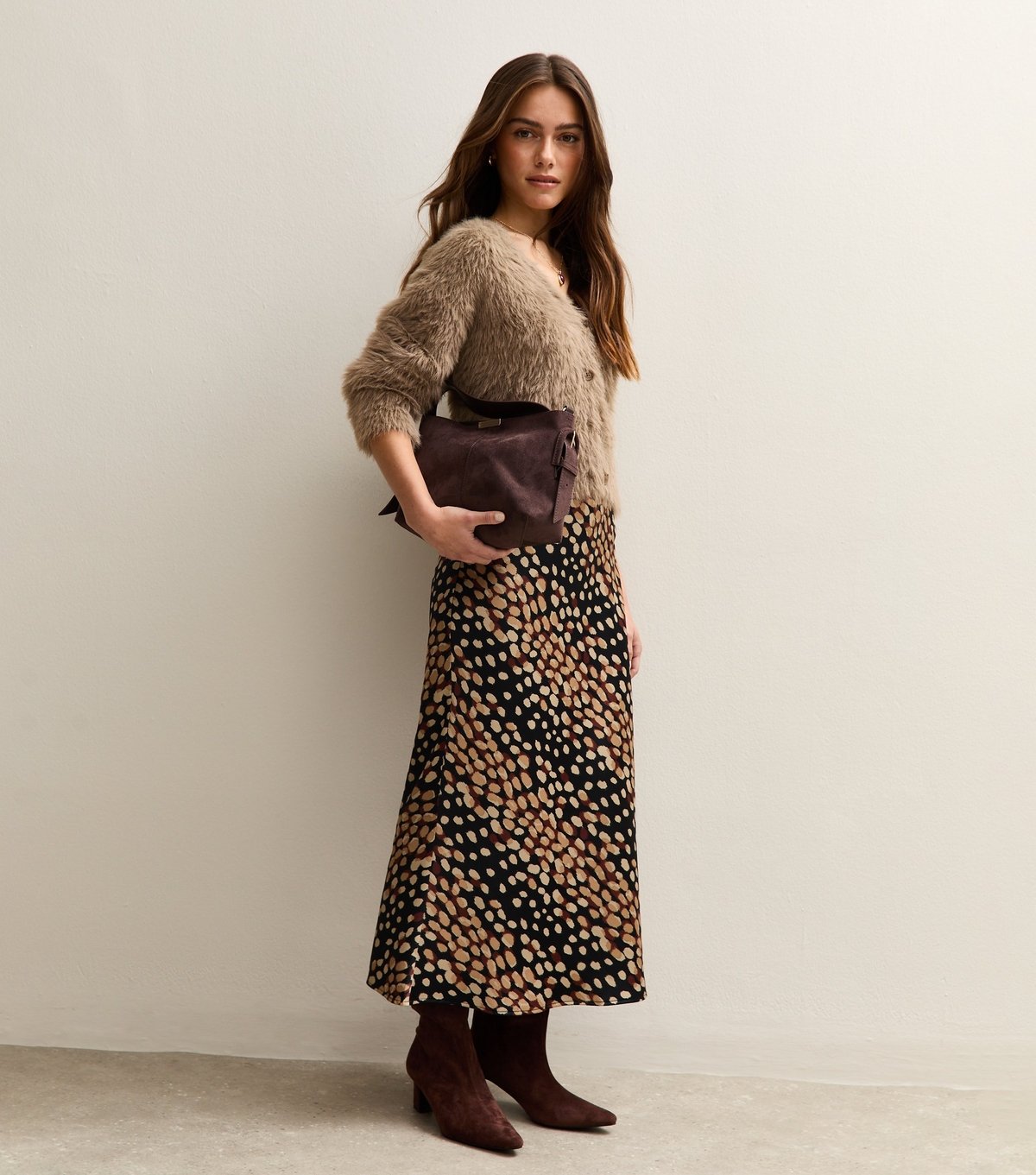New Look Women's Petite Brown Spot Print Bias Cut Midi Skirt New Look - 2