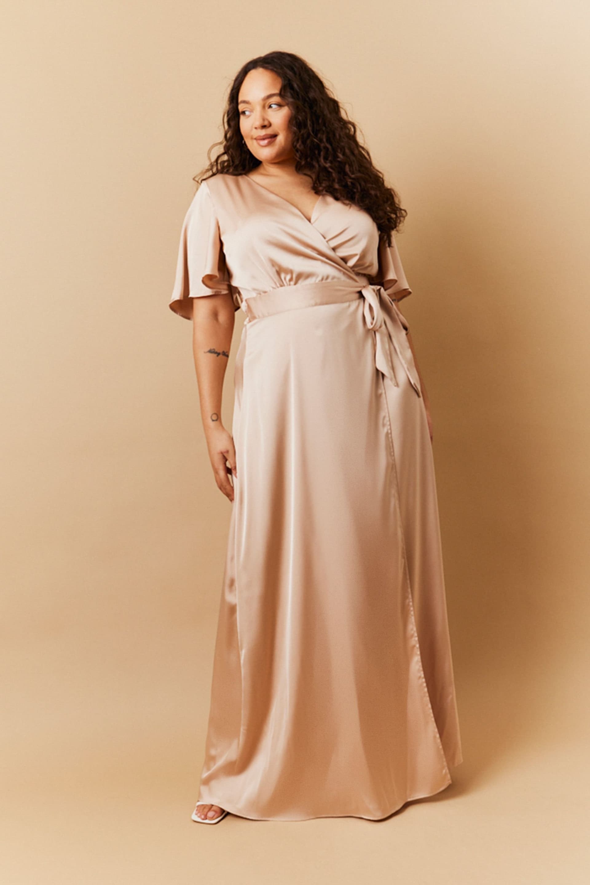 In The Style In The Style Women's Satin Wrap Tie Angel Sleeve Maxi Dress in Beige