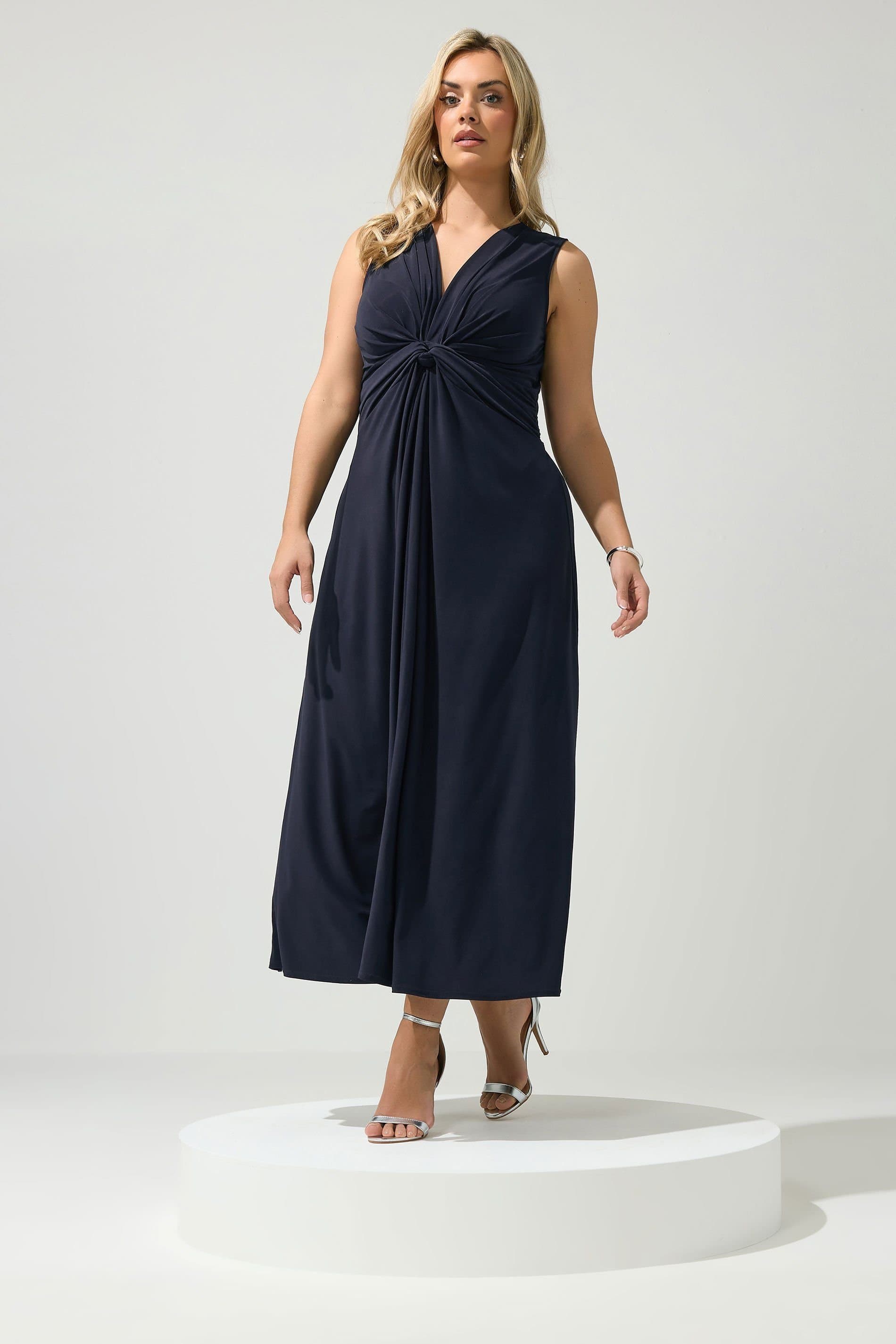 Yours Yours Women's Abstract Knot Detail Dress in Dark Navy