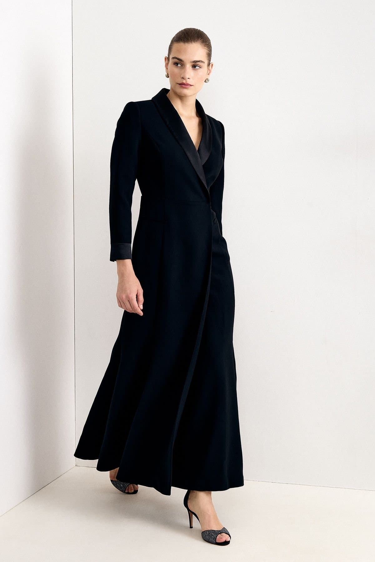 Phase Eight Phase Eight Women's Victoria Tux Dress in Black