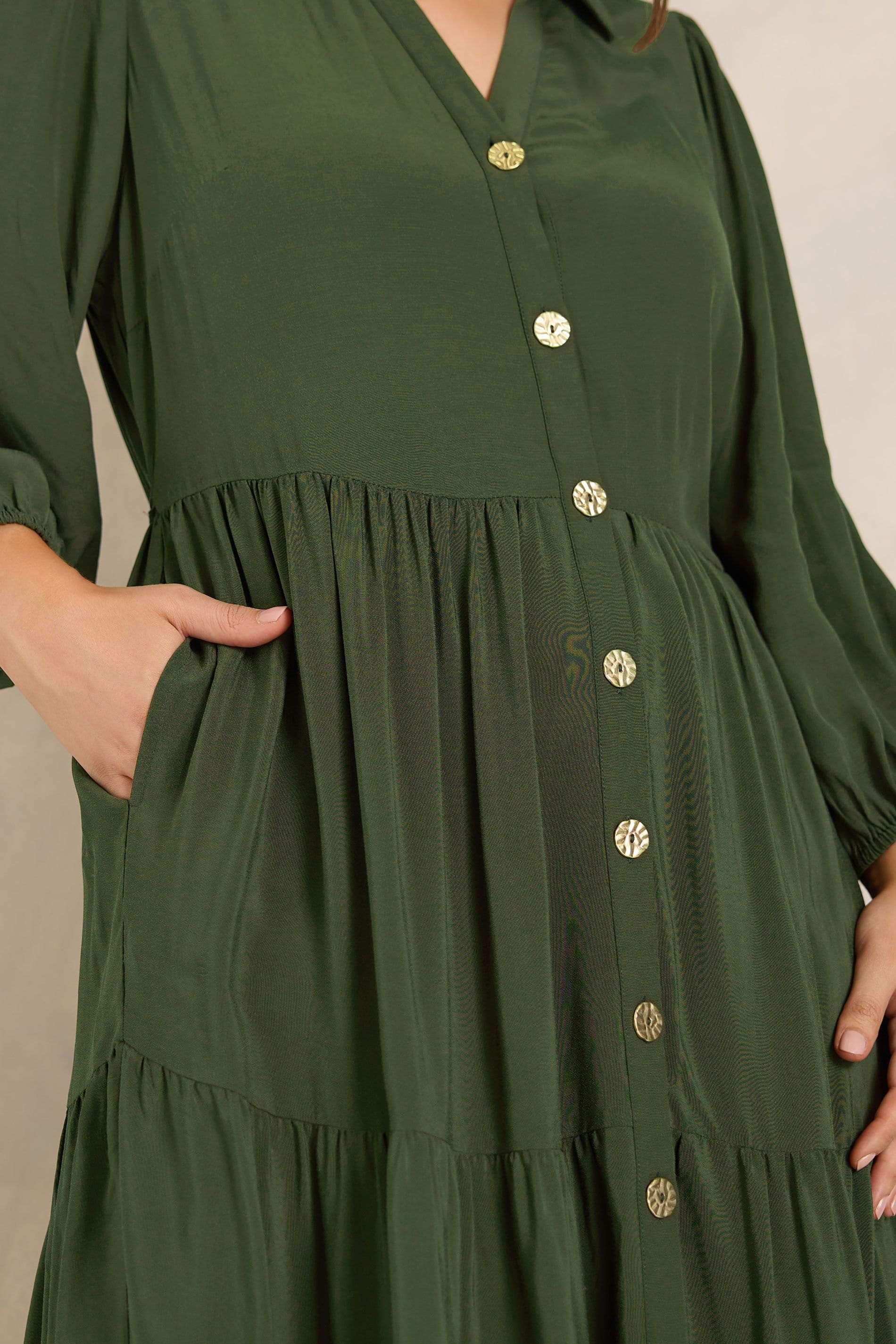 Evans Evans Women's Tiered Maxi Dress in Dark Green - 4