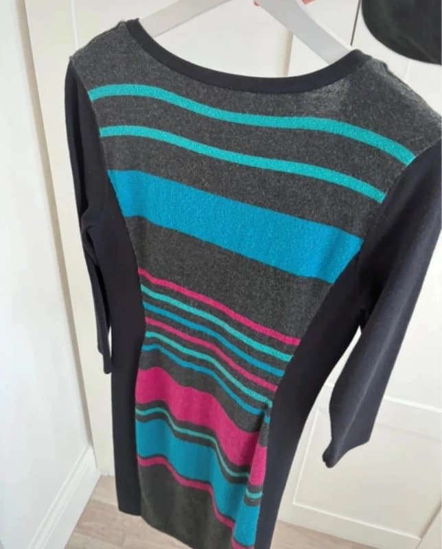 Phase Eight Phase eight eye catching knitted striped bodycon dress size 10 vgc