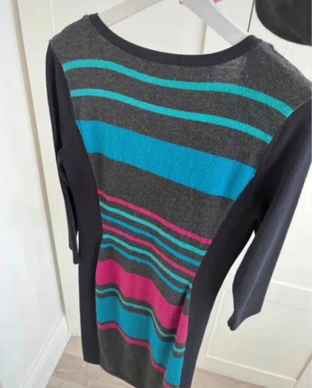 Phase Eight Phase eight eye catching knitted striped bodycon dress size 10 vgc - 1