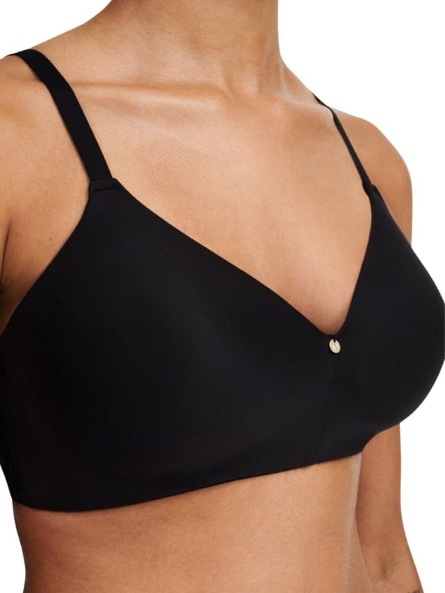 Chantelle Chantelle Women's C Jolie Wirefree T-Shirt Bra in Black - 3