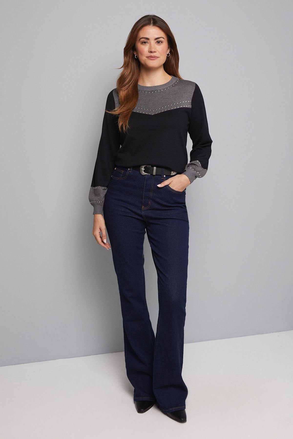 Wallis Wallis Women's Contrast Studded Knitted Jumper in Black - 4