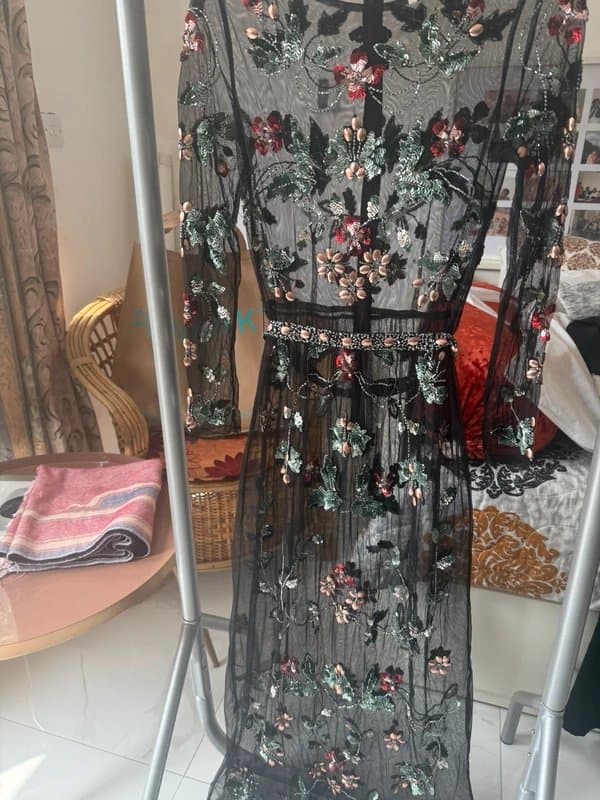 Topshop Topshop Embellished Sequin Floral Maxi dress Uk 4