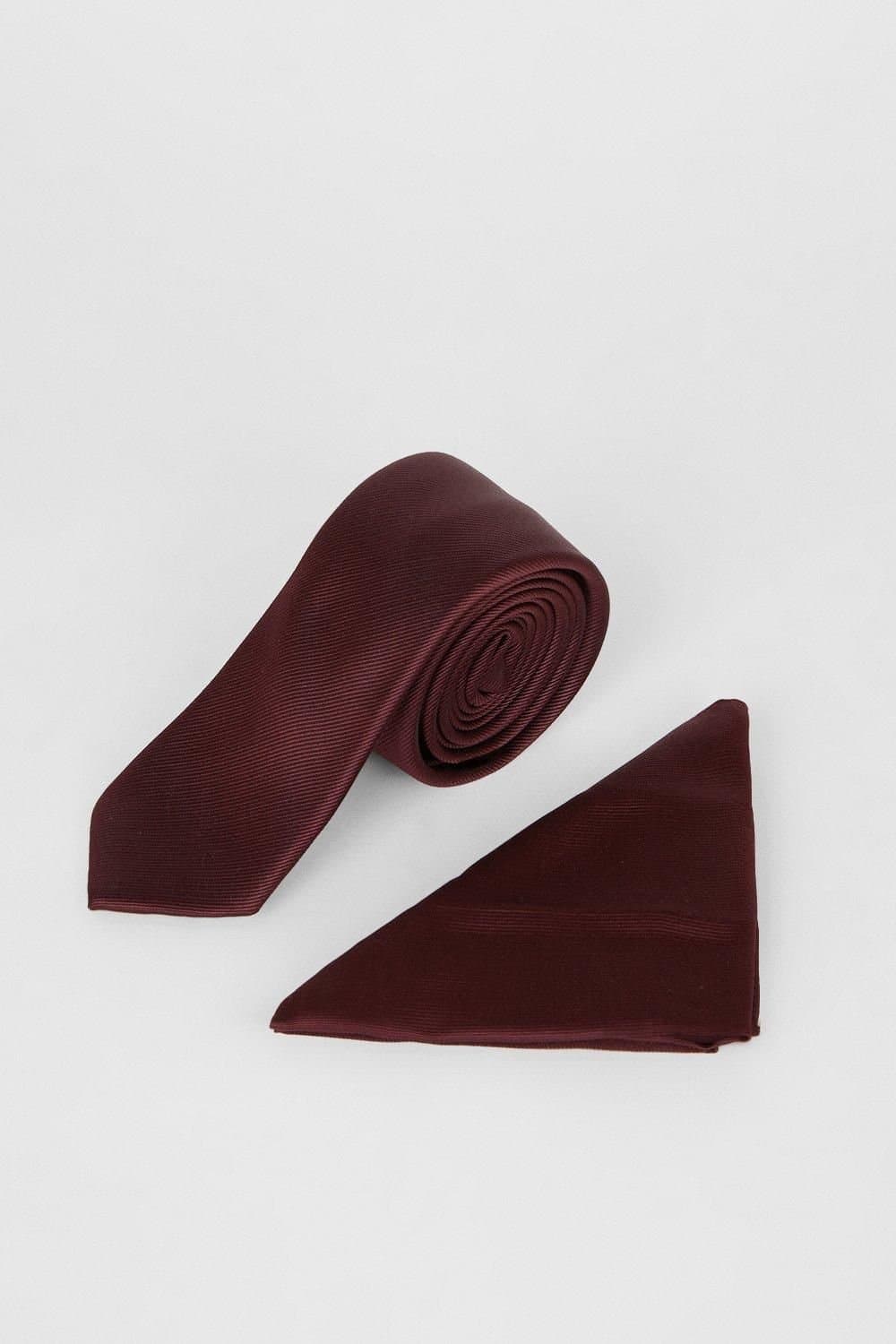 Burton Burton Men's Burgundy Plain Tie & Pocket Square Set