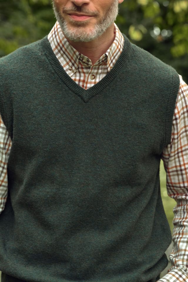 WoolOvers WoolOvers Men's 100% Wool Slipover in Dark Green - 2