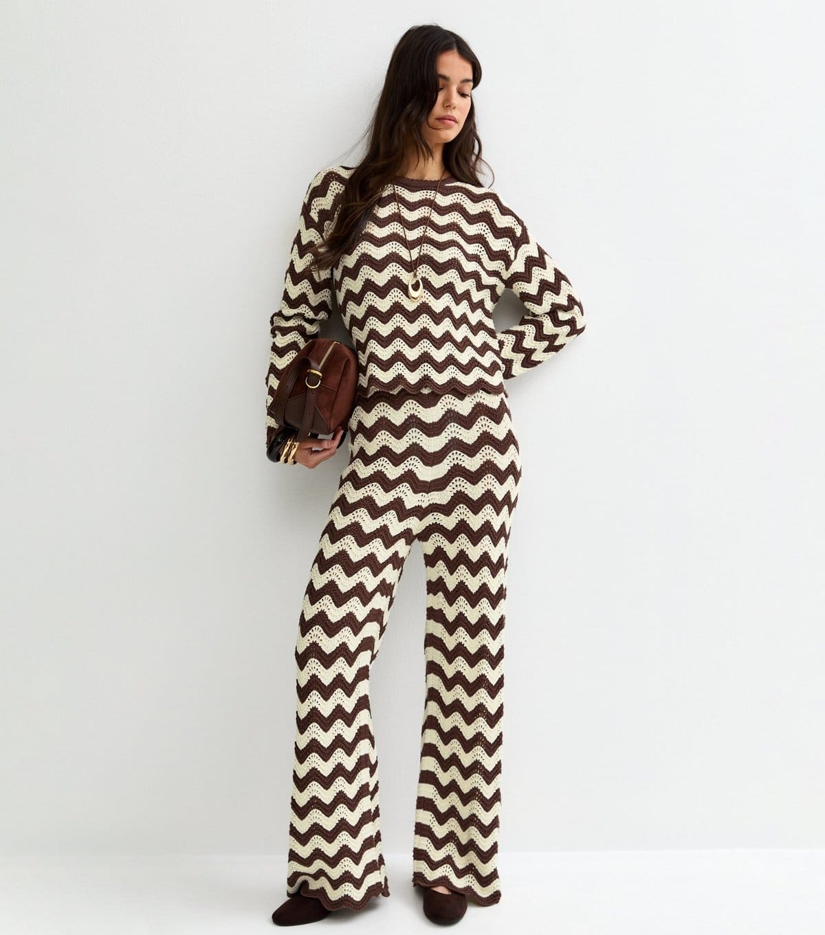 New Look Women's Brown Cotton Rich Wavy Pattern Wide Leg Trousers New Look - 1