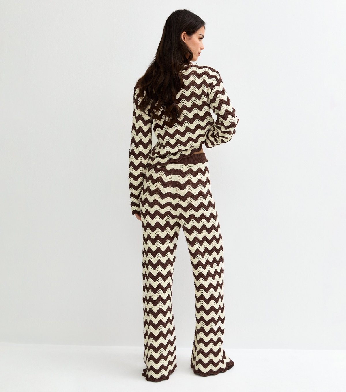 New Look Women's Brown Cotton Rich Wavy Pattern Wide Leg Trousers New Look - 4